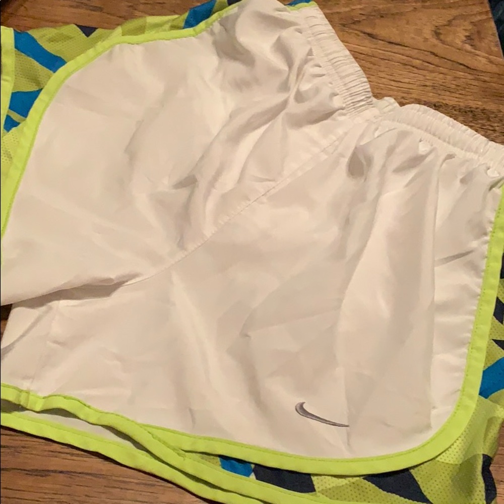Nike shorts - Picture 2 of 4